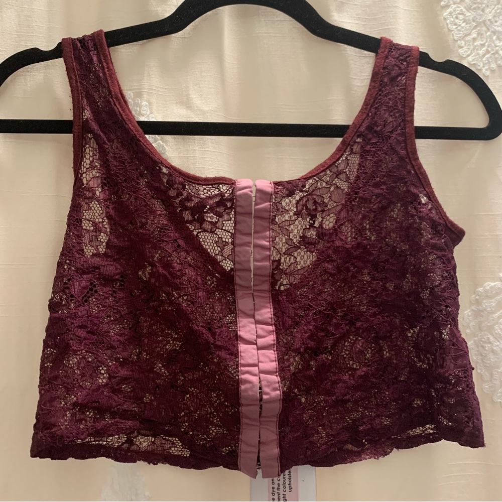 LF Millau Maroon Lace Sheer Crop Tank NWT